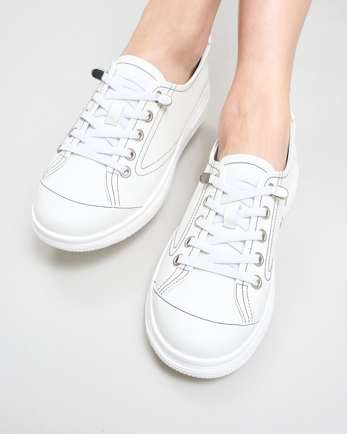 #color_white