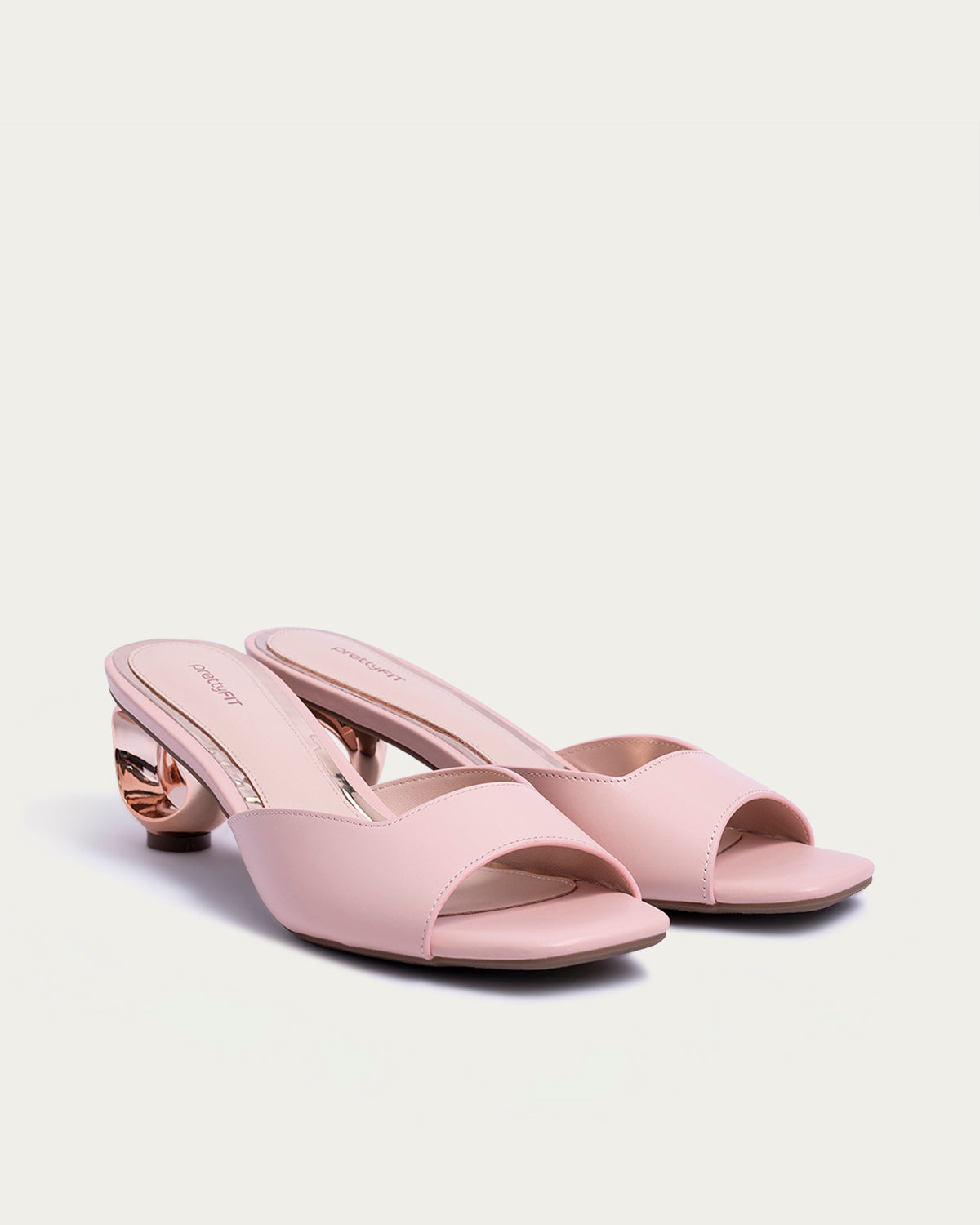 Zoria Sandals